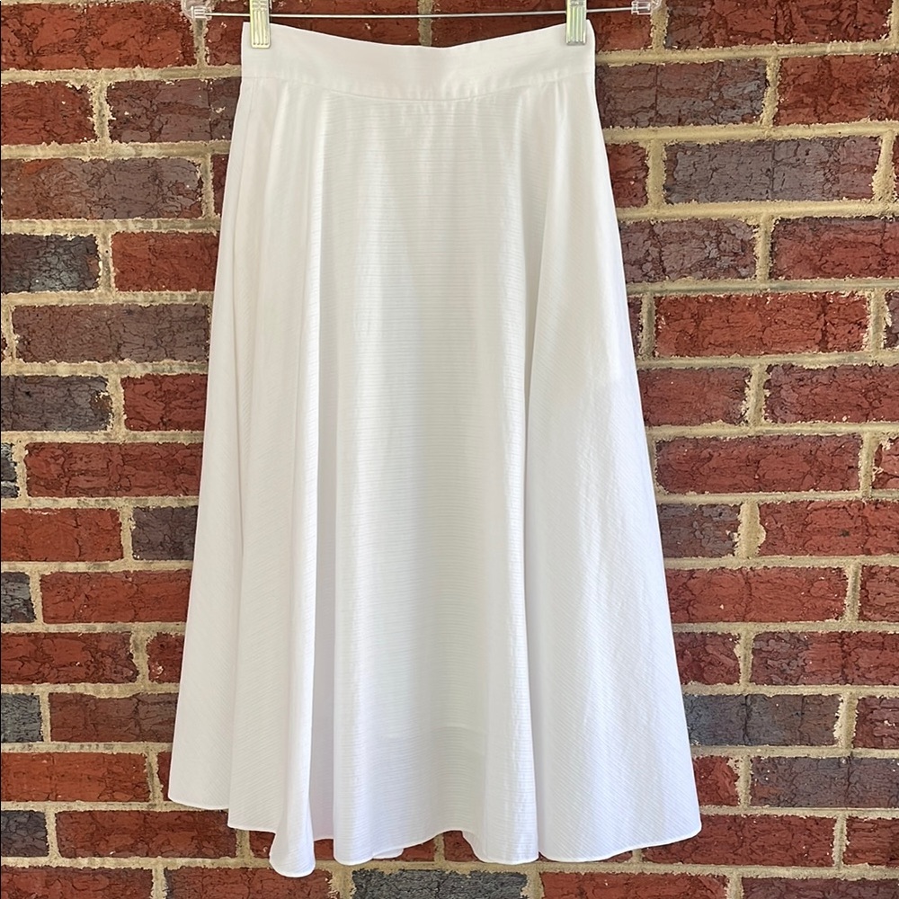 Uniqlo Elegant White Midi Skirt